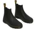 Челси Dr. Martens Embury с прочной кожей и выраженным протектором