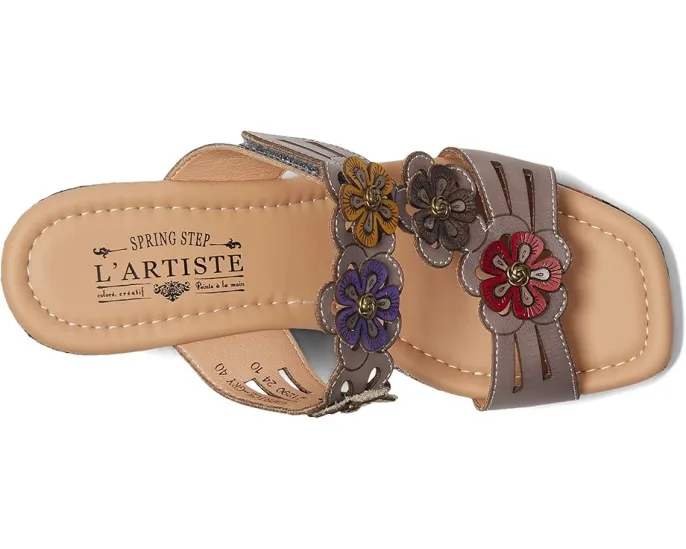 Сандалии Caprice с цветочными аппликациями и клиновидным каблуком