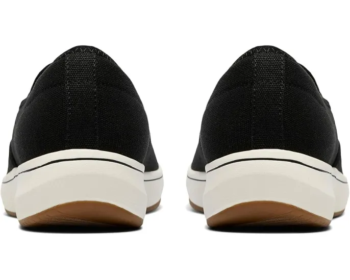 Слипоны Clarks Breezesky Zoe с текстильным верхом и стелькой Cushion Soft