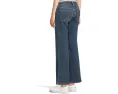 Джинсы женские Superlow Flare Levi с посадкой на бёдрах