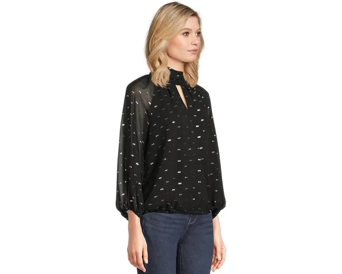 Топ Vince Camuto с длинным рукавом и воротником стойкой