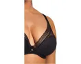 Бюстгальтер Chantelle Festivite Lace Plunge с глубоким вырезом и легким наполнителем