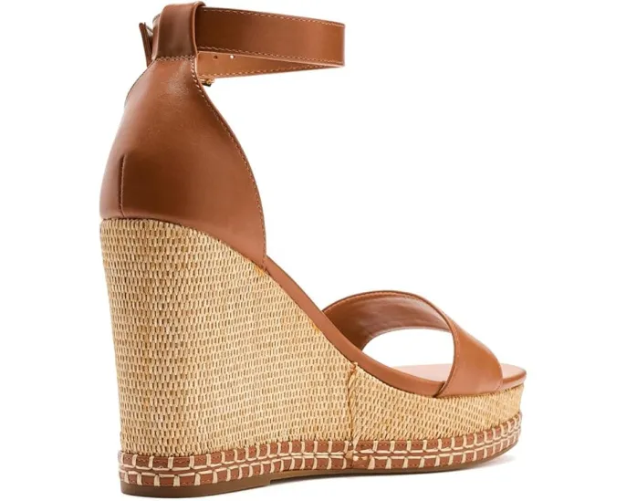 Босоножки Tammara на платформе с ремешком и стелькой с эффектом памяти DV by Dolce Vita