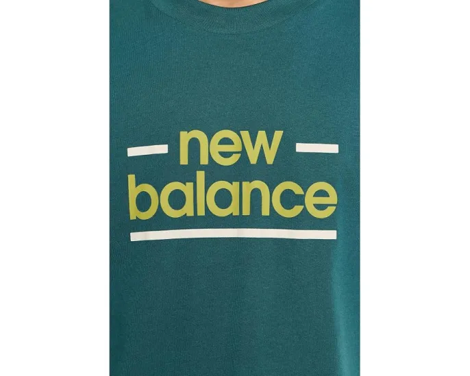 Футболка New Balance Linear Lines с графическим принтом и свободным кроем