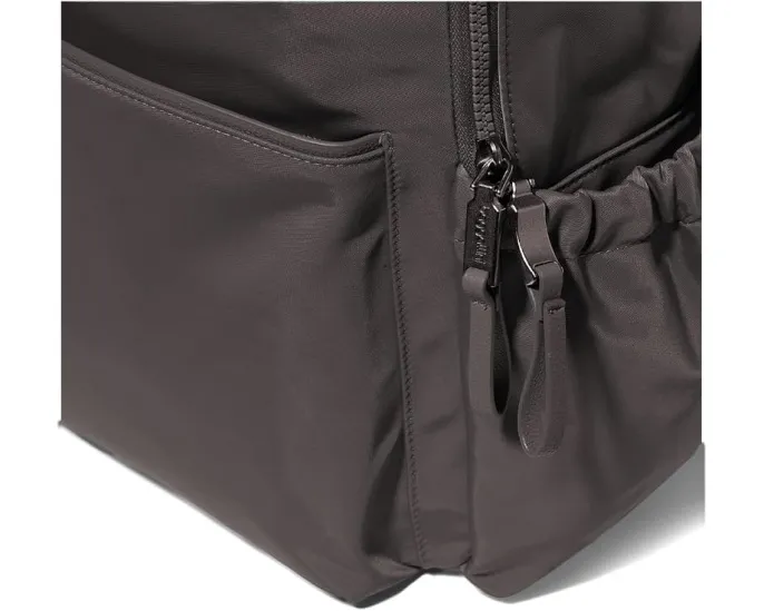 Рюкзак Baggallini Tribeca Expandable Laptop с отделением для ноутбука