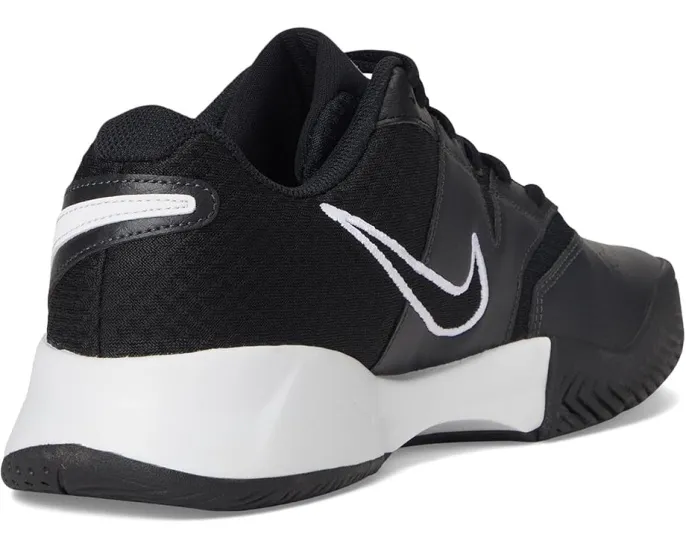 Теннисные кроссовки Nike Court Lite 4 с прочным носком и поддержкой