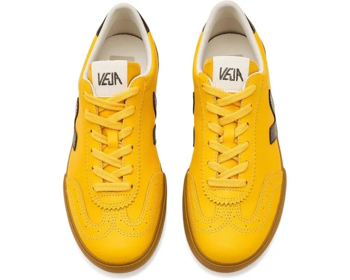 Кроссовки VEJA Volley из органического хлопка с замшей и кожей