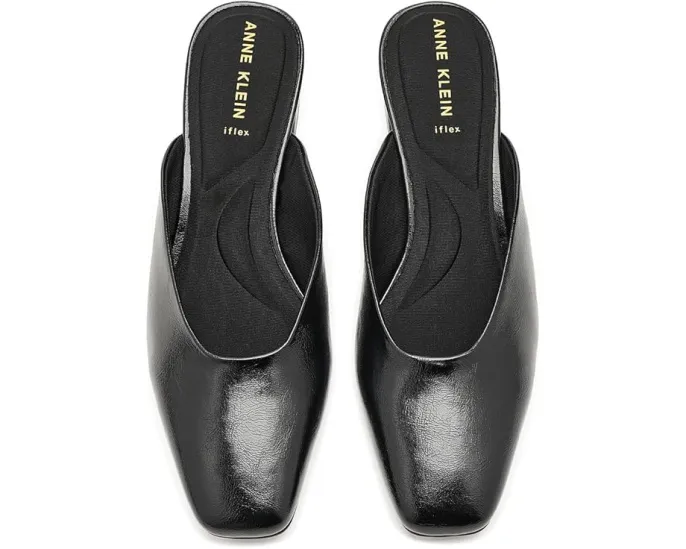 Сандалии Anne Klein Maeus с квадратным носком и устойчивым каблуком