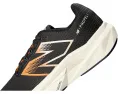 Беговые кроссовки New Balance FuelCell Propel v5 с пластиной из ТПУ
