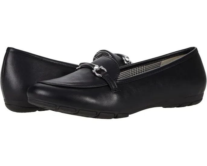 Лоферы Cliffs by White Mountain Glowing с металлической пряжкой и стелькой с амортизацией