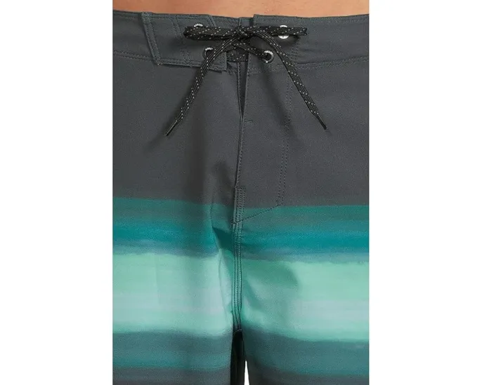 Плавки Hurley Phantom Eco Weekender 20 дюймов (51 см) из переработанных материалов