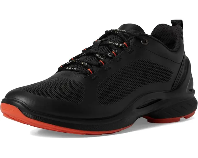 Кроссовки ECCO BIOM FJUEL Zephyr с технологией NATURAL MOTION® из натуральной кожи