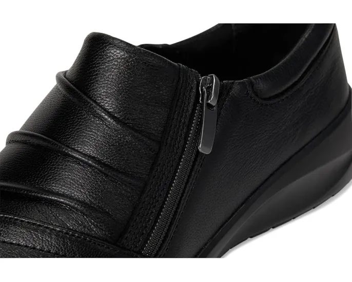 Туфли Clarks Kaetlyn Mila из шоколадной кожи с боковой молнией