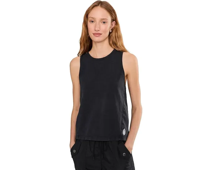 Топ FP Movement Hot Shot Twist Tank с перекрученной спинкой и майкой-борцовкой