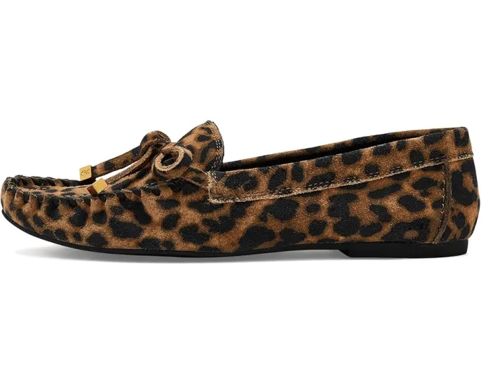 Лоферы Katenas с круглым носком и ручной строчкой Vince Camuto