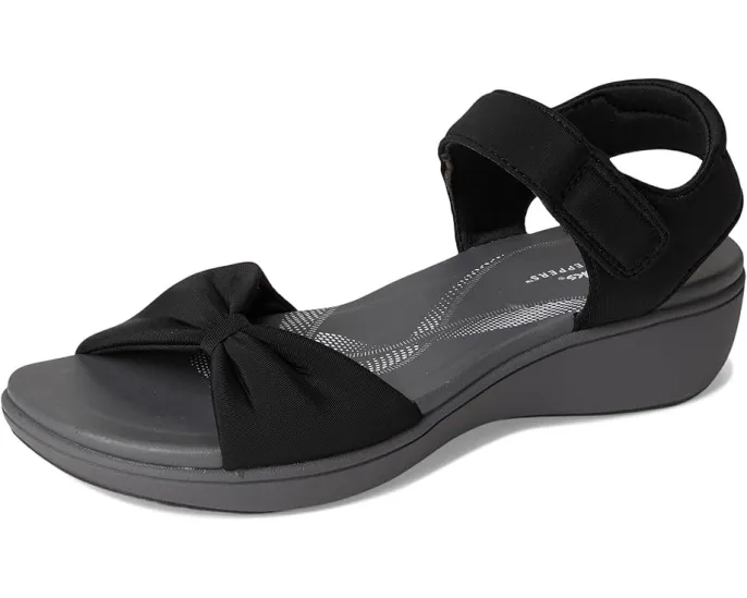 Сандалии Clarks Breeze Rae Sara из мягкого нубука на платформе