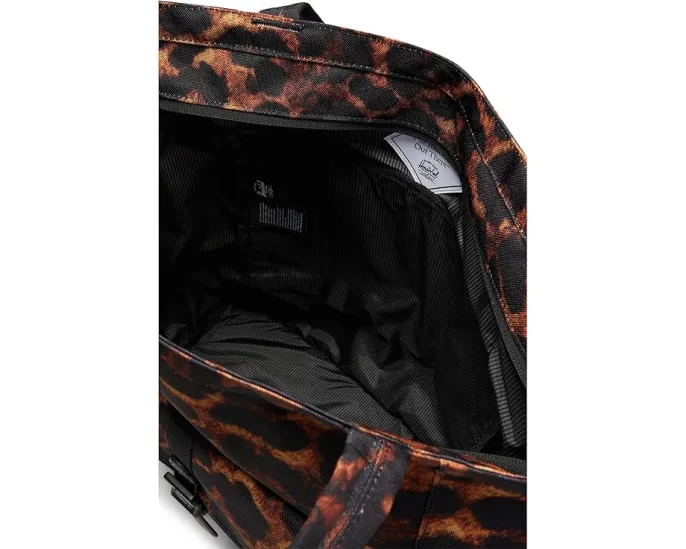 Сумка-тоут Herschel Supply Co. Retreat из переработанного полиэстера с двумя отделениями