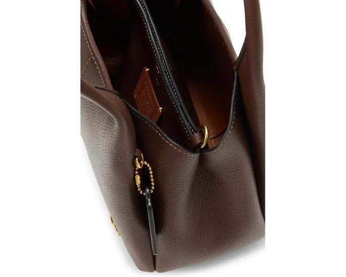 Сумка через плечо COACH Lana 23 из полированной кожи с регулируемым ремнем