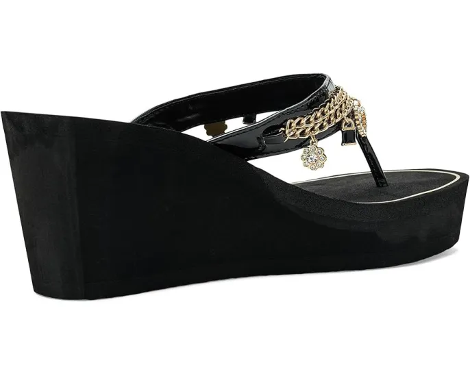 Сандалии GUESS Sutton с клиновидным каблуком и декоративными цепочками
