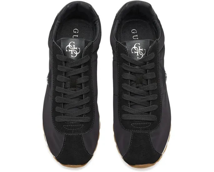 Кроссовки GUESS Tiah с кожаным верхом и фирменным логотипом