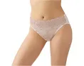 Трусики Wacoal Embrace Lace Hi-Cut Brief с кружевной отделкой и хлопковой вставкой