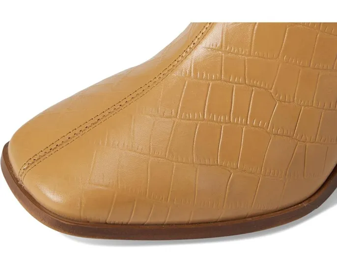 Ботильоны Journee Collection Tamori с квадратным носком и массивным каблуком