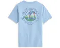 Футболка Vineyard Vines Kids Score It с короткими рукавами карманом и принтом