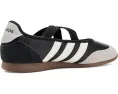 Туфли-лодочки Mary Jane Adidas Barreda с кросс-ремнем