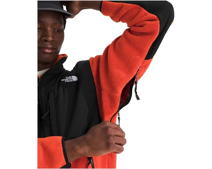Куртка The North Face Retro Denali из флиса с усиленными вставками