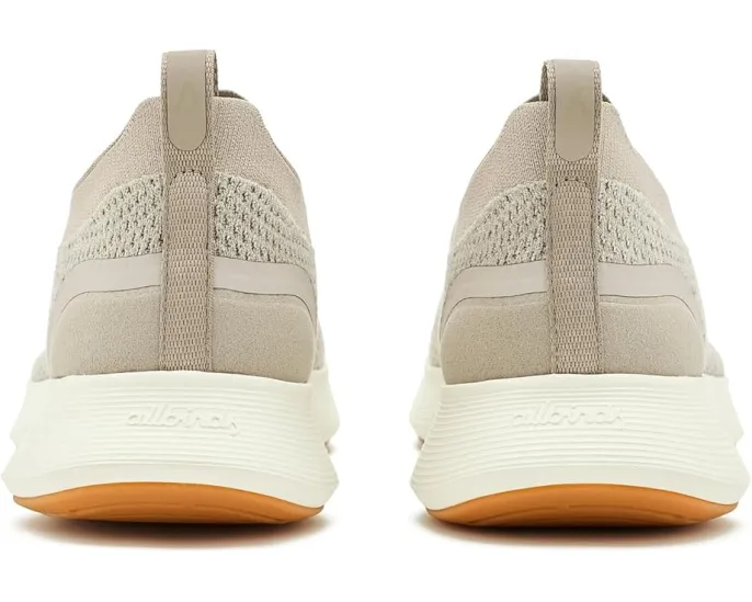 Кроссовки Allbirds Dasher NZ Relay с верхом из TENCEL и стелькой из пены