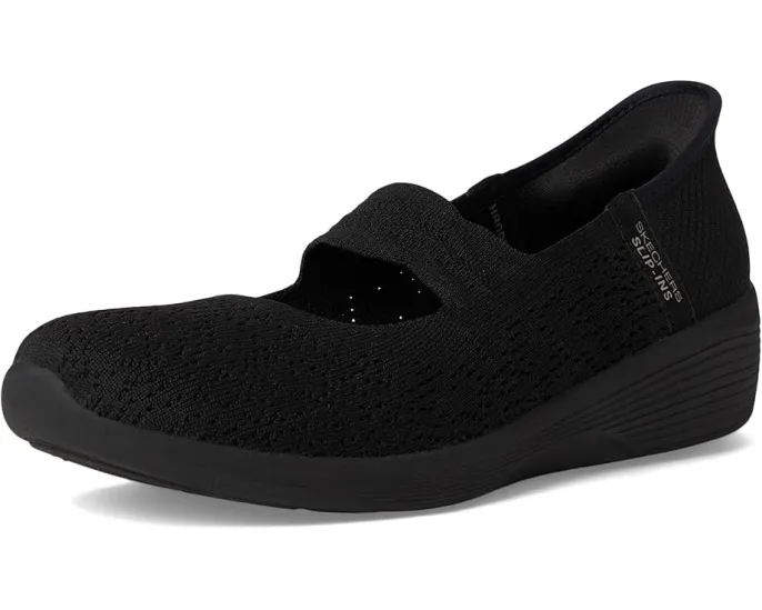 Веганские слипоны Skechers Arya с технологией Hands Free Slip-Ins и памятью формы