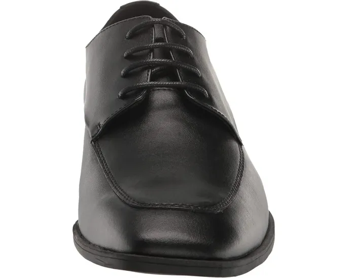 Туфли Calvin Klein Malley 2 с миндалевидным носком и небольшим каблуком