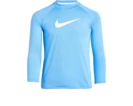 Комплект Nike Kids с длинным рукавом Hydroguard и шортами Volley 5 дюймов (12.7 см) с принтом кроссовок