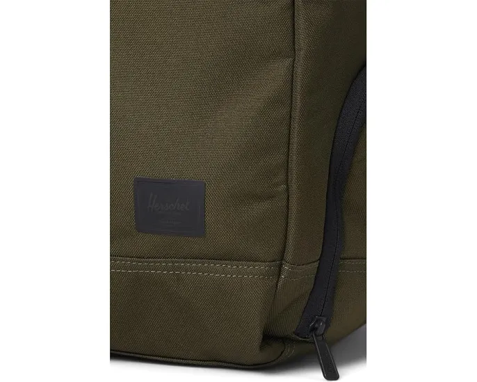 Дорожная сумка Herschel Supply Co. Tech Novel с отделением для обуви и ноутбука