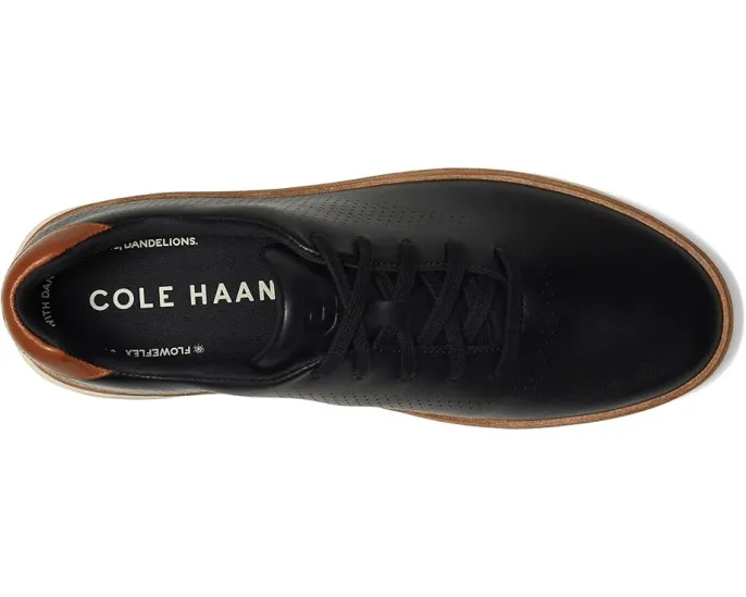 Кроссовки Cole Haan Grandpro Featherarc Laser с перфорацией