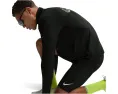 Средний слой Nike Dri-FIT Stride Reflective с технологией отвода влаги и светоотражающими элементами