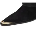 Ботильоны Raffaela Up Cloak от Schutz с мысом и каблуком
