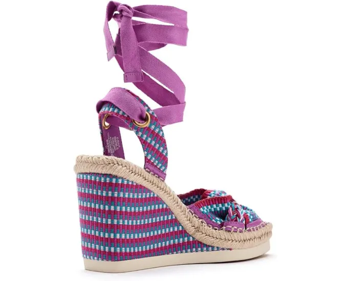 Босоножки-танкетки Bealie с плетеным верхом и шнуровкой Vince Camuto