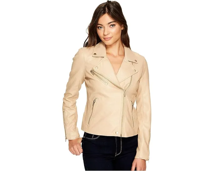 Косуха Blank NYC из искусственной кожи с рельефными швами