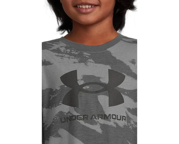 Футболка Under Armour Kids с камуфляжным принтом и мягкой текстурой