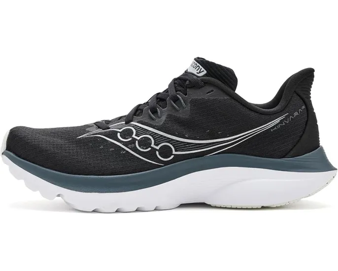 Беговые кроссовки Saucony Kinvara 16 с технологией PWRRUN