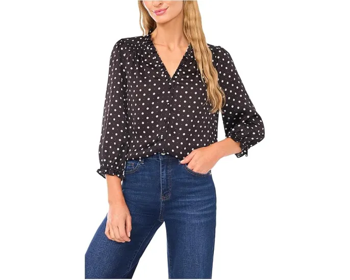 Топ с V-образным вырезом и рукавом 3/4 на пуговицах CeCe