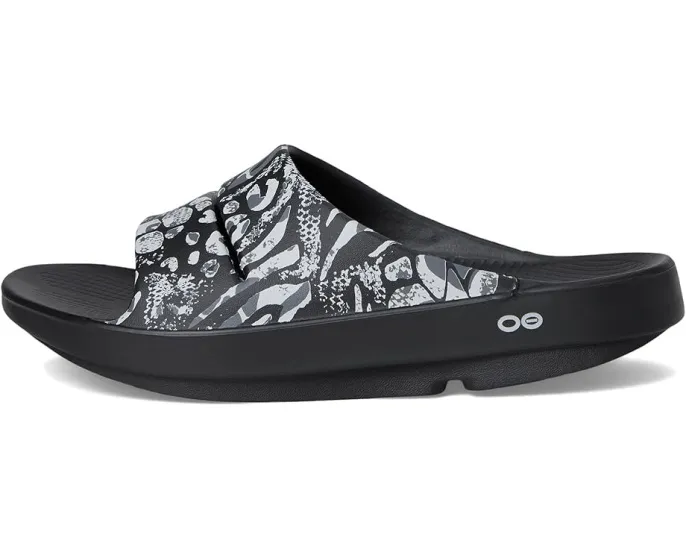 Сланцы OOFOS Ooahh Limited с печатным верхом из пены и технологией восстановления