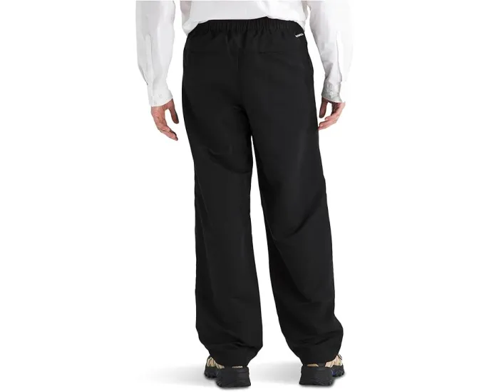 Брюки The North Face TNF Easy Wind из ветрозащитной ткани с эластичными манжетами