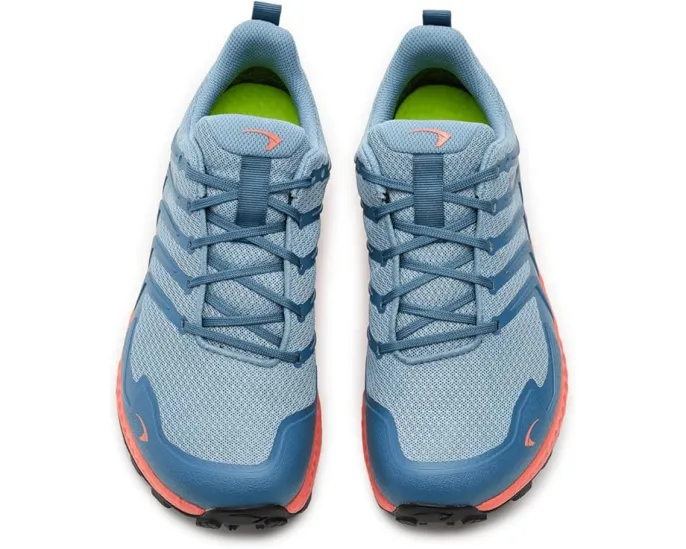 Трейловые кроссовки INOV8 RocLite GTX с мембраной GORE-TEX и подошвой Sticky Grip