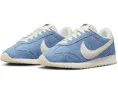Кроссовки Nike Pacific из кожи и замши с подошвой в елочку