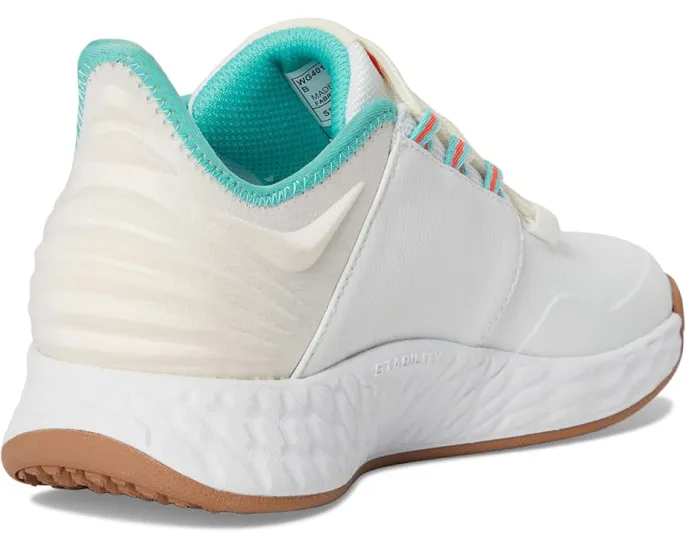 Женские кроссовки для гольфа New Balance Fresh Foam Roav V2 с амортизацией