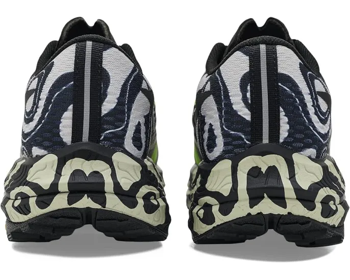Беговые кроссовки Mizuno Neo Accera с азотной амортизацией Enerzy NXT и подошвой Vibram Megagrip