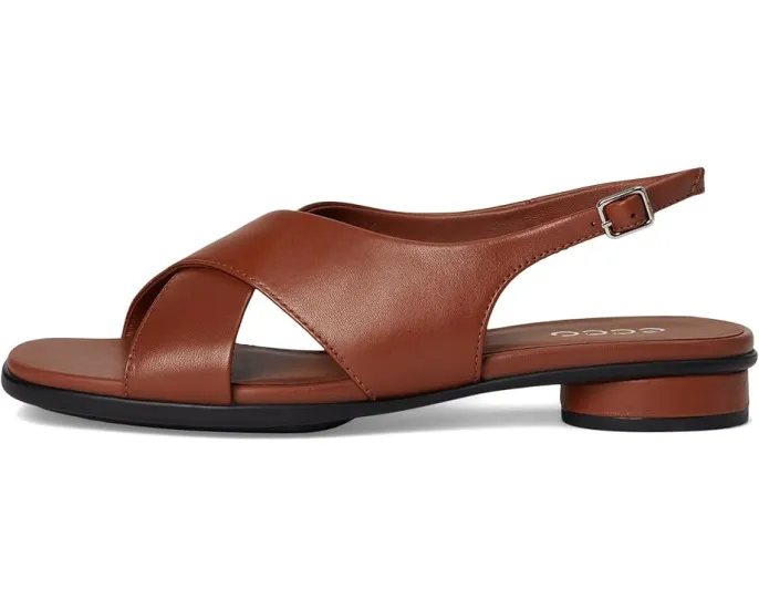 Сандалии ECCO Sculpted Alba 25 на шлейке с каблуком и кожаной стелькой