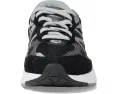 Детские кроссовки New Balance 990v6 с технологией FuelCell и кожаным верхом